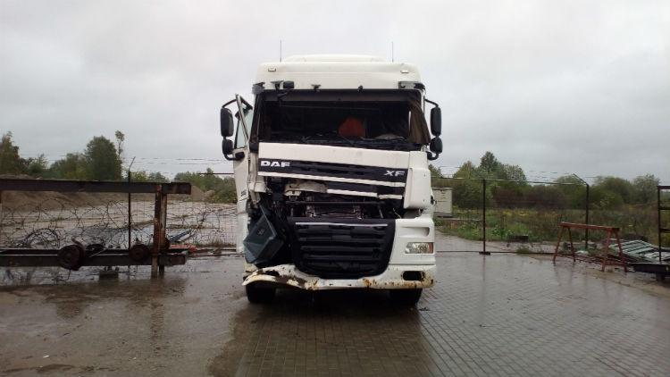 DAF XF105 - Image 3