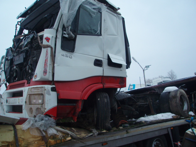 IVECO AS440 S43 Stralis - Image 6